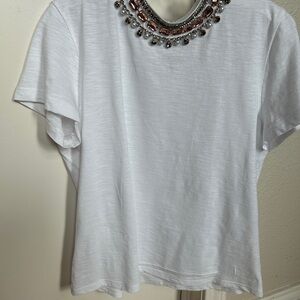 cinq a sept White Short Sleeve Tee with Jeweled Neckline. NWOT